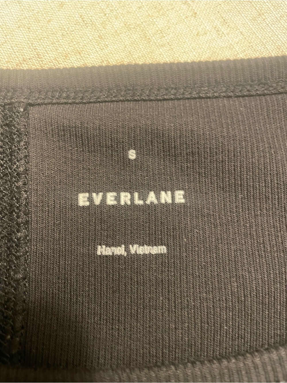 Everlane Luxe Rib Long Sleeve Scoop Neck Tee in Black Size S Supima Cotton, Luxe - Picture 4 of 8